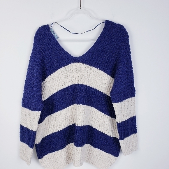 CHUNKY Knit‎ Blue and Cream V-Neck Stripe Sweater … - Picture 4 of 6